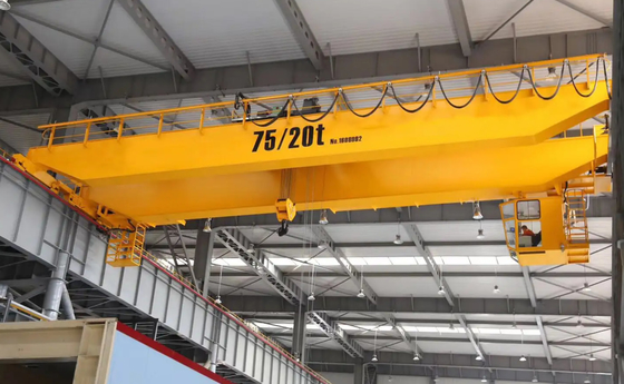 Taller de 32 toneladas de guindaste aéreo europeu com dispositivo de protecção contra sobrecarga