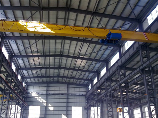 Mercado de câmbios 5 Ton Single Beam European Overhead Crane With Electric Trolley do motor do ABM