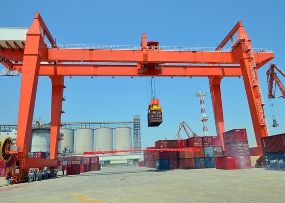 Pórtico móvel portátil Crane For Containers do recipiente