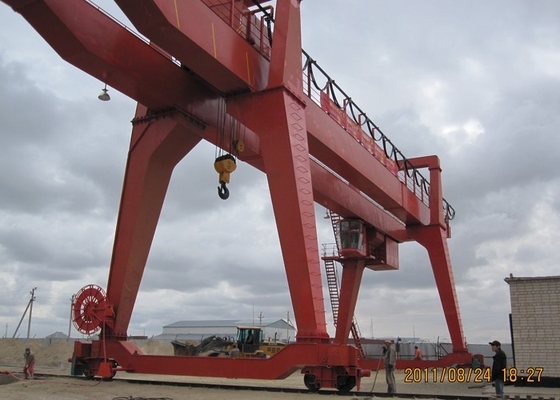 O trilho elétrico de viagem moído montou o pórtico Crane Heavy Duty