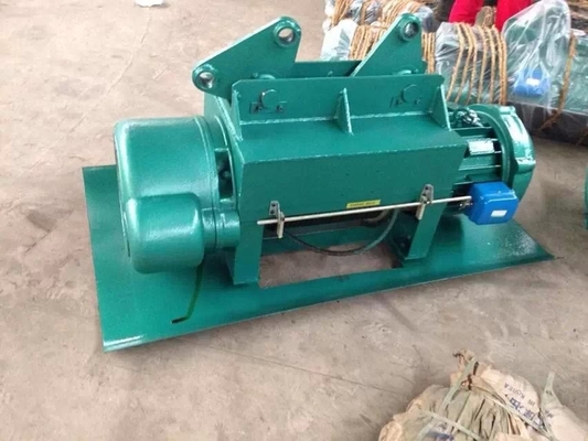 Guincho de levantamento elétrico à prova de chama da metalurgia 3-13KW com o freio duplo da segurança
