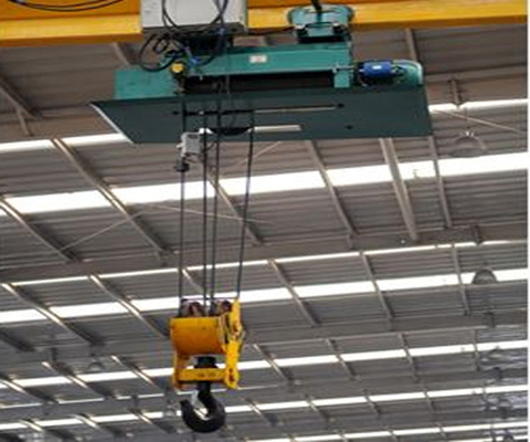 Guincho de levantamento elétrico à prova de chama da metalurgia 3-13KW com o freio duplo da segurança