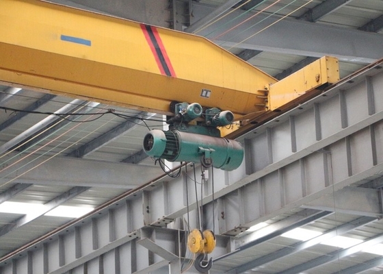 Remote Control Single Girder Eot Crane Com Cabine Rain Cover Weight Display Iluminação Sistema
