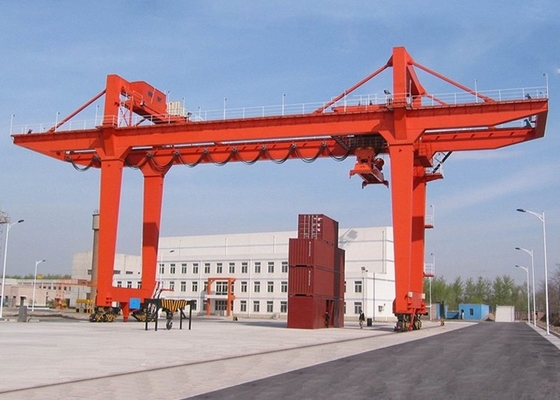 Pórtico móvel portátil Crane For Containers do recipiente