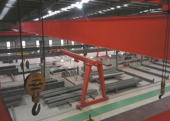 Armazena o pórtico portal Crane With Hook da grua 1-20t elétrica