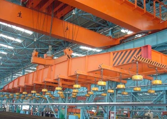 Capacitação de elevação do guindaste 5T-75T