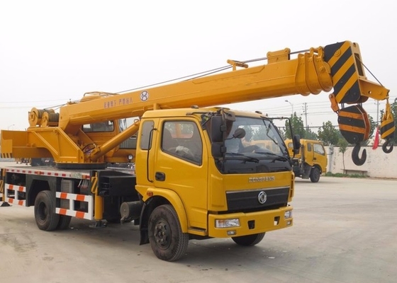 O caminhão de 12 toneladas da construção municipal 16 Ton Truck Crane Telescopic Boom montou o guindaste