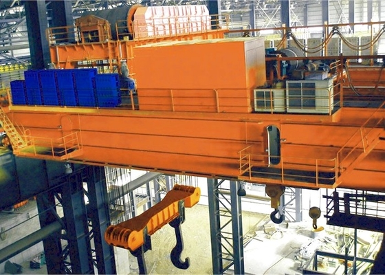 Guindaste da concha de carcaça do gancho do dobro do guindaste A7 de QDY 5-74/20 Ton Double Girder Steel Gantry