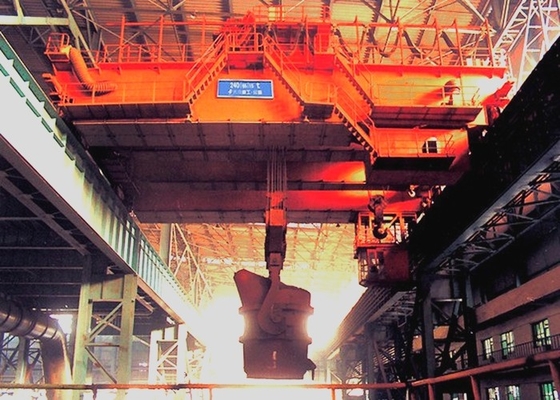 Concha do gancho do dobro dos guindastes aéreos 320t de fresa de aço da metalurgia de QDY que segura o guindaste