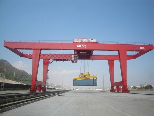 Guindastes do recipiente do porto RMG de A6 A7 40 Ton Rail Mounted Gantry Crane