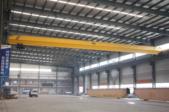 1 Ton To 10 Ton Wireless Radio Remote Control Crane Single Beam Bridge Crane aéreo